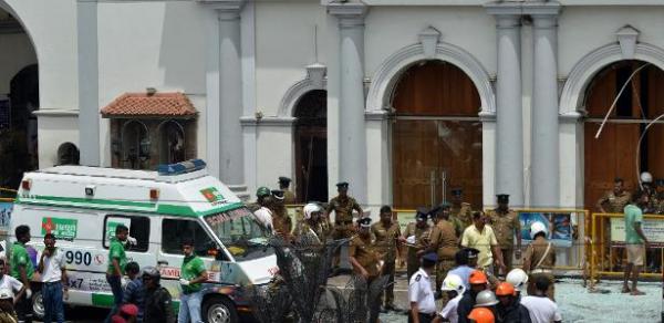 Três igrejas e três hotéis atacados | Atentado no Sri Lanka deixa pelo menos 138 mortos e 400 feridos
