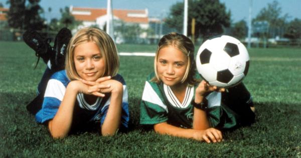 Hulu Is Giving '90s Kids a Passport to the Past With 3 Iconic Mary-Kate and Ashley Movies