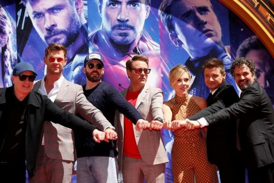 Critics gush over the spectacle and story of 'Avengers: Endgame'