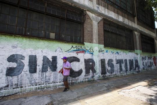 Bolsonaro apela a argentinos para não votar em Cristina Kirchner