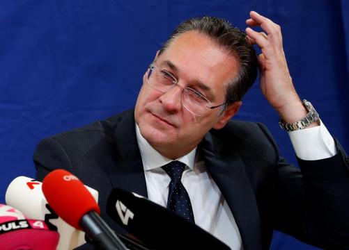 Austria far-right leader ramps up anti-immigration rhetoric before European elections