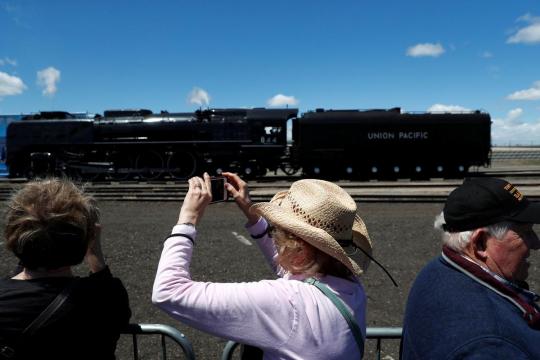 Chinese-American pride celebrated in 150th anniversary of Transcontinental Railroad