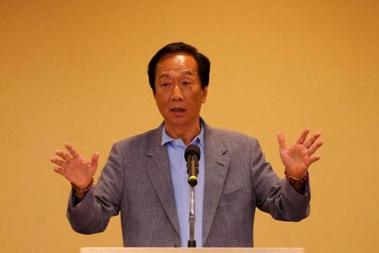 Foxconn's Gou to keep board seat as he bids for Taiwan's presidency