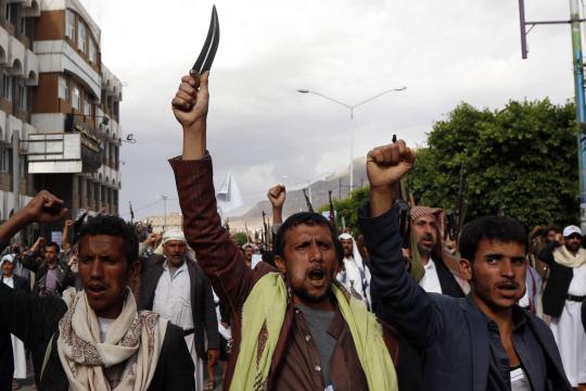 Rebeldes do Iêmen confirmam retirada iminente no oeste do país