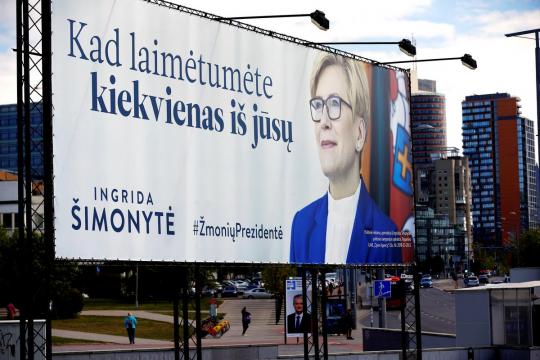 Lithuanian presidential hopefuls vow to tackle inequality