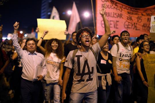 Primeiro grande protesto na gestão Bolsonaro é empacotado como ato em defesa da educação para ampliar adesão