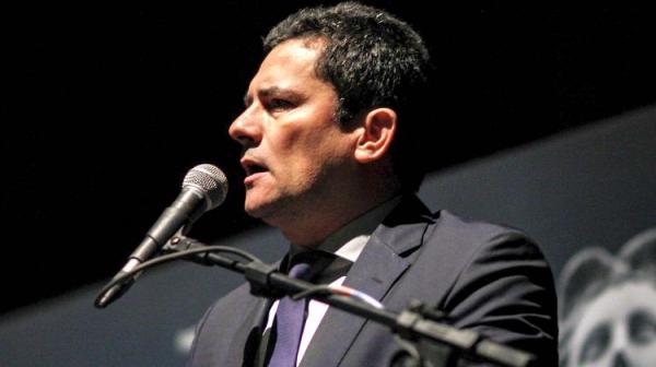 Bolsonaro prometeu vaga no STF | 'Não estabeleci nenhuma condição para assumir ministério', diz Moro