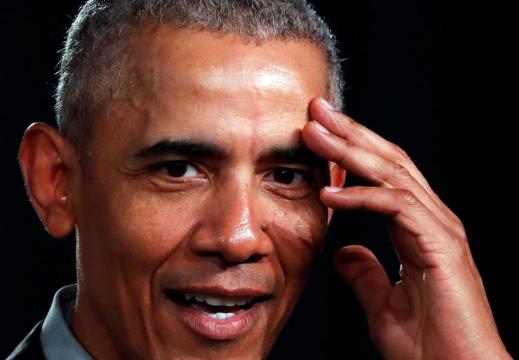 Barack Obama, silent in Democratic nominating contest, omnipresent in debate