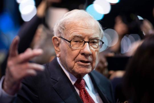 Fundo do megainvestidor Warren Buffet acumula R$ 460 bilhões em caixa