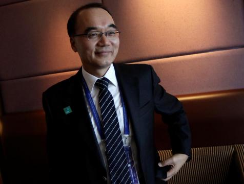 Samsung Electronics names non-executive director as board chairman in company first