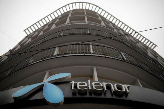 Telenor sees modest growth, job cuts as 5G gathers speed