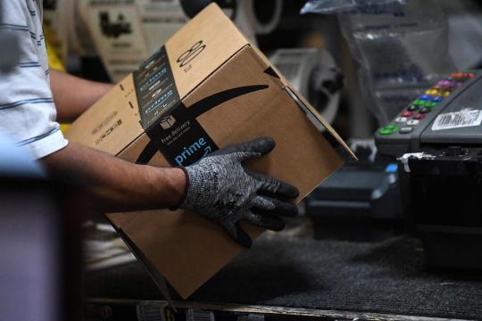 Amazon to hire 100,000 workers as online orders surge on coronavirus worries