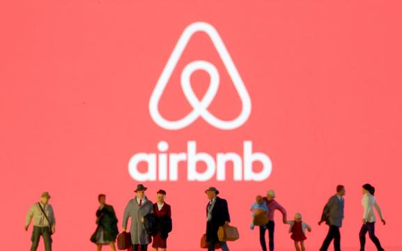 Airbnb secures new $1 billion loan on top of $1 billion bond deal: sources