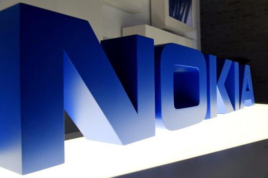 Nokia first quarter in profit, revenues miss consensus