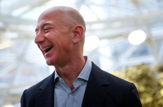U.S. House panel calls on Amazon's Bezos to testify on third-party sellers