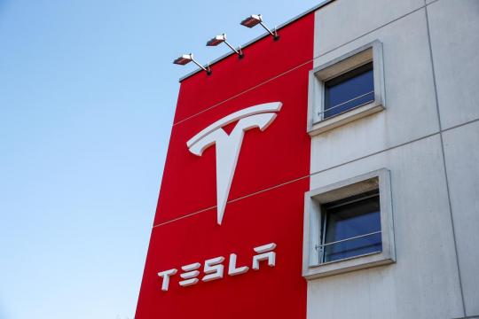 Tesla applies to become UK electricity provider: The Telegraph