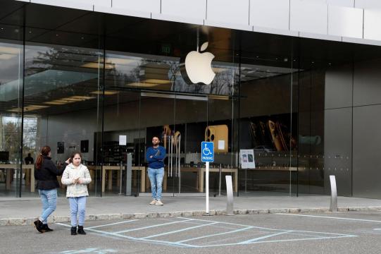 Apple reopening 25 more U.S. stores, will soon top 100 worldwide