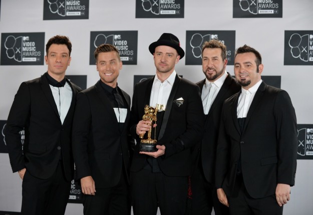 Before he contributed to the Trolls soundtrack, Justin Timberlake reunited with his NSYNC bandmates for his VMAs Vanguard performance.