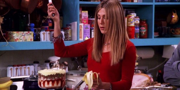 If you're a true fan of Friends, you've probably seen the infamous ~trifle episode~ more than a few times.