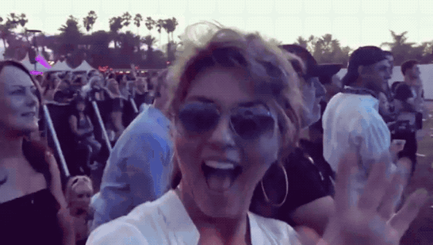 This is pure Coachella happiness!