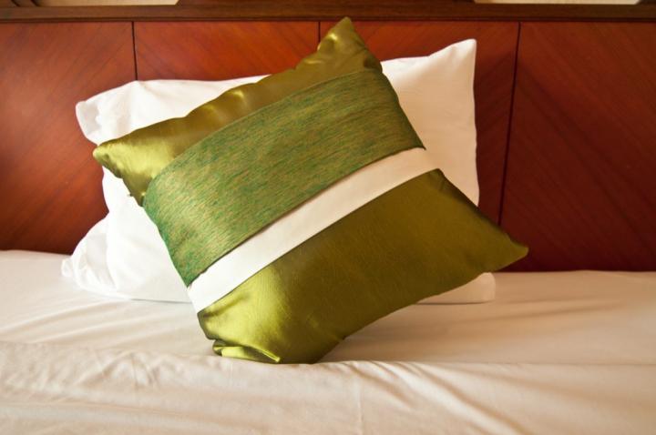 Silk-Pillow-on-Bed-1024x680.jpg