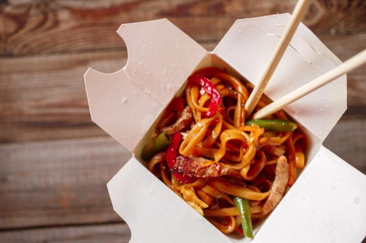 chinese-takeout-box-noodles-1024x682.jpg