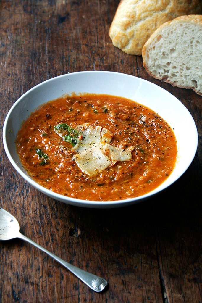 Roasted-Tomato-Bread-Soup.jpg