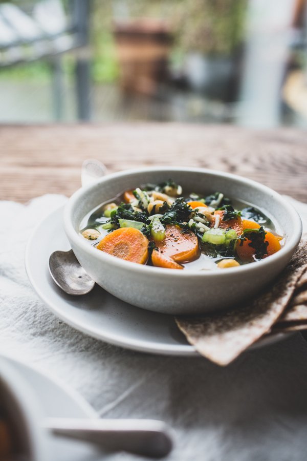 Chickpea-Soup-Garlic-Tortilla-Triangles.jpg