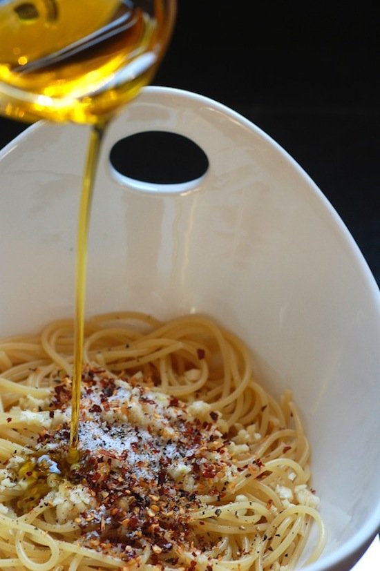 Spaghetti-Aglio-Olio-e-Peperoncino.jpg