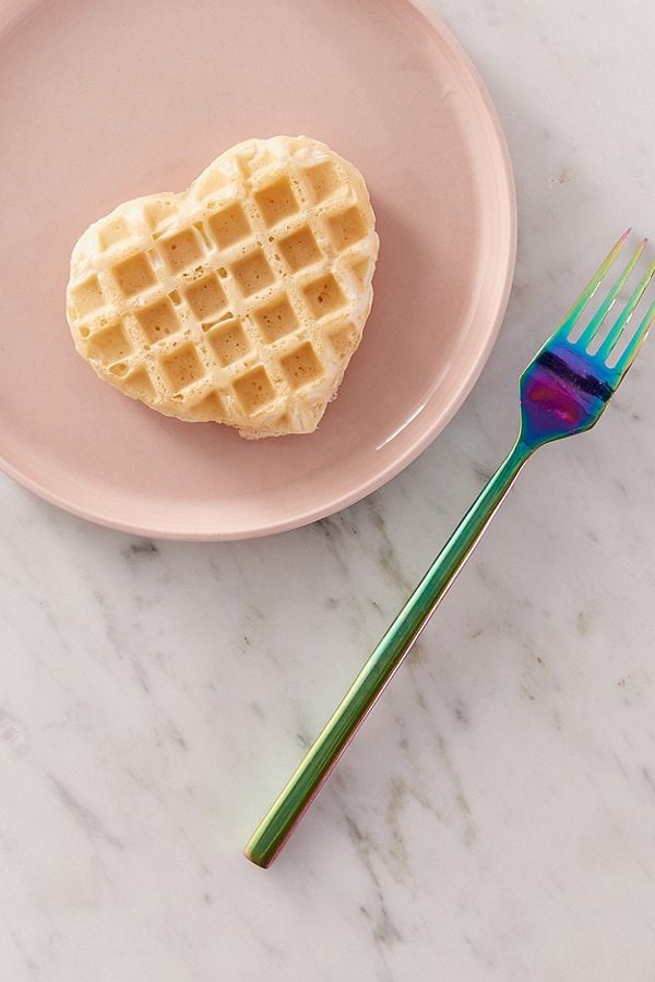 Heart-Shaped-Mini-Waffle-Maker.jpg
