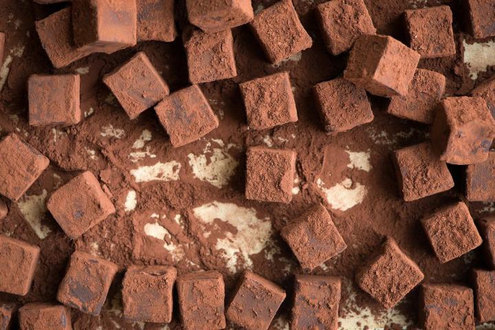 Easy-Chocolate-Truffles.jpg