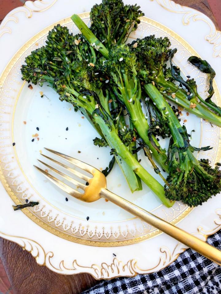 Bagel-Broccolini.jpeg