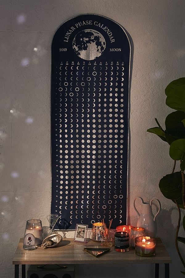 2019-Lunar-Phase-Calendar-Tapestry.jpg