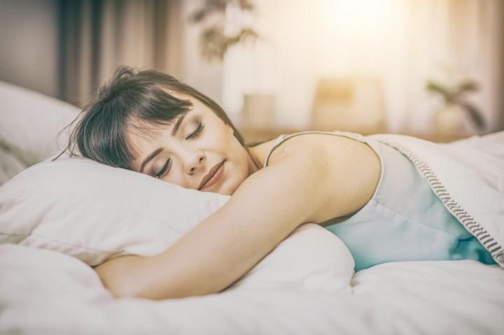 woman-sleeping-cooling-down-1024x682.jpg