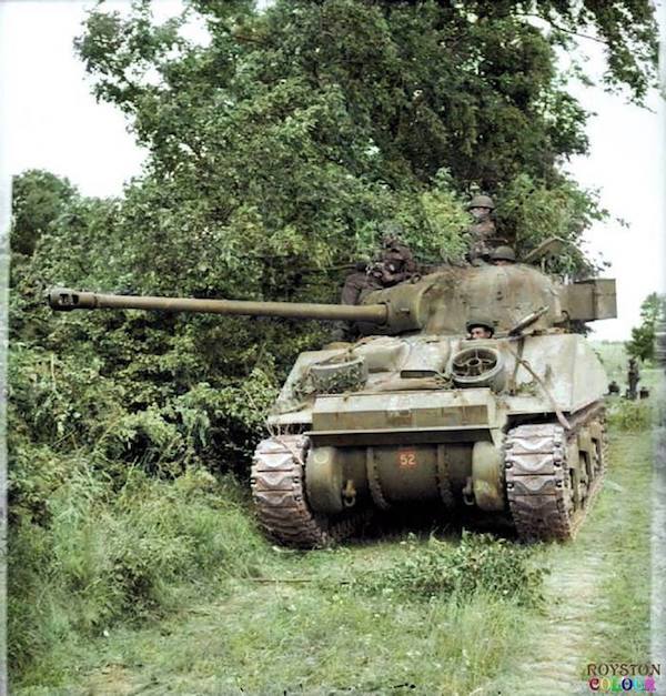 wwii-colorized-photos-are-a-fascinating-look-at-history-xx-photos-7.jpg?quality=85&strip=info&w=600
