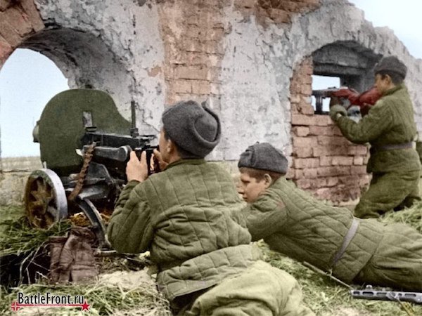 wwii-colorized-photos-are-a-fascinating-look-at-history-xx-photos-12.jpg?quality=85&strip=info&w=600
