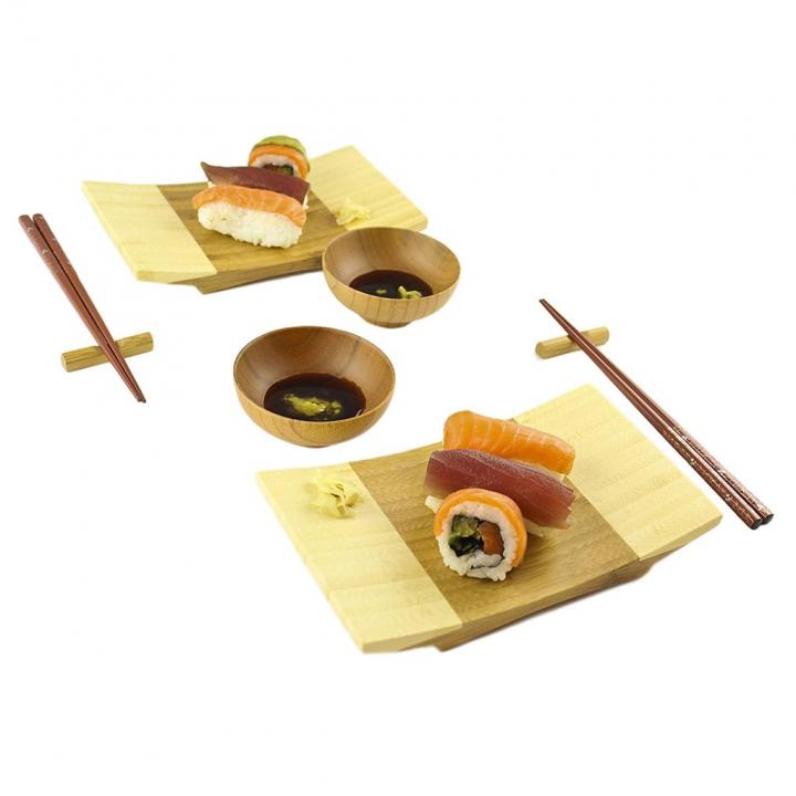 Zoie-Chloe-100-Natural-Bamboo-Sushi-Gift-Set.jpg