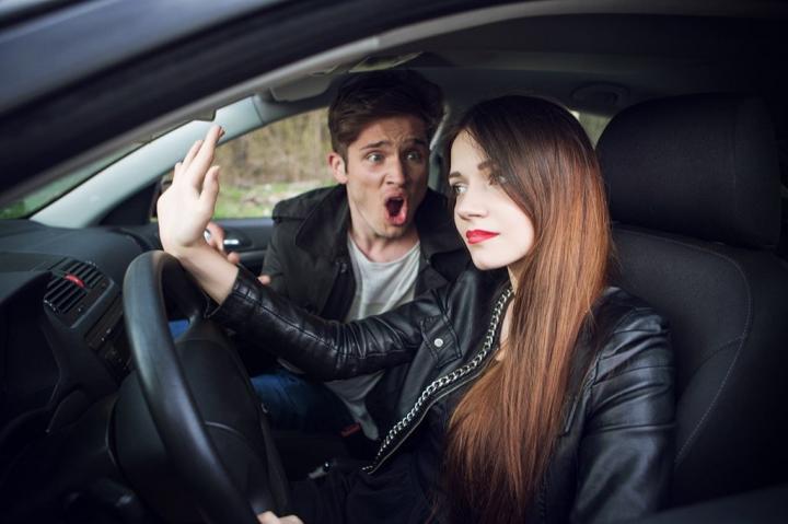 fighting-in-car-1024x682.jpg