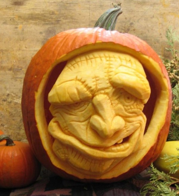 incredible-pumpkin-carvings-art-amazing-8.jpg?quality=85&strip=info&w=600