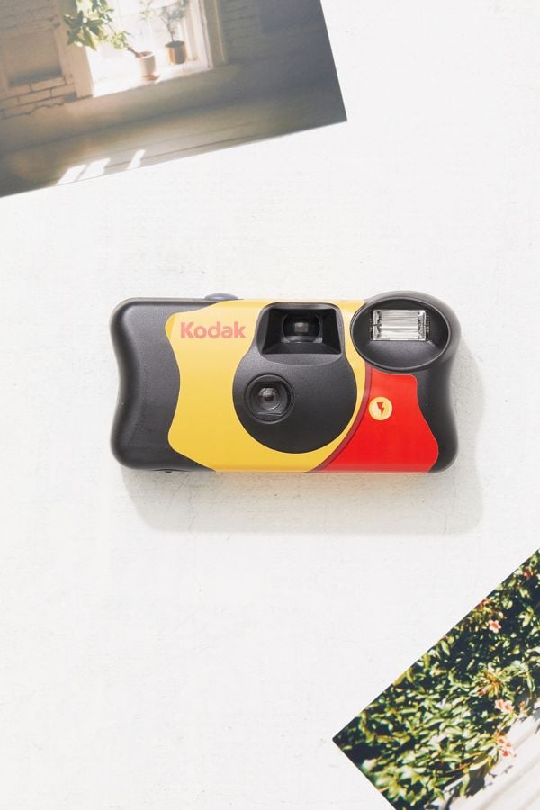 Kodak-FunSaver-Disposable-Camera.jpg