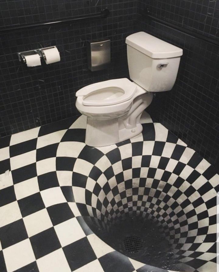 toilets-with-threatning-auras-2.jpg?quality=85&strip=info&w=650
