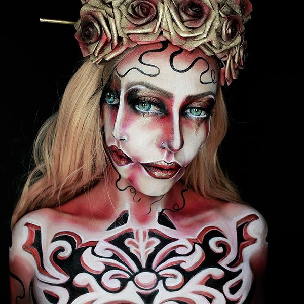 julias-makeup-skills-are-scary-good-and-just-in-time-for-halloween-xx-photos-2515.jpg?quality=85&strip=info&w=600