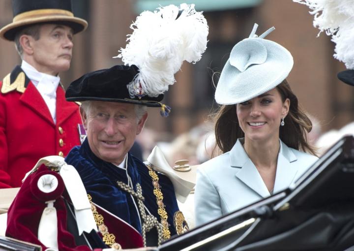 Prince-Charles-Kate-sat-side-side-during-carriage-procession.jpg