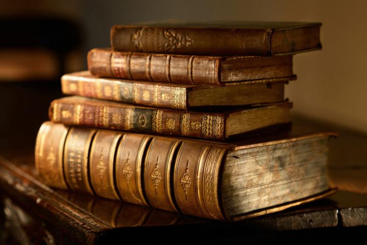 old-books-1024x683.jpg