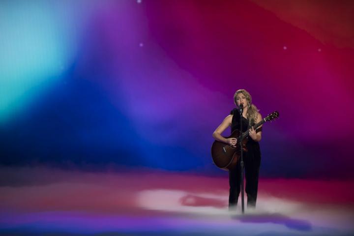 Tori-Kelly-Mickey-90th-Spectacular-Performance-Video.jpg