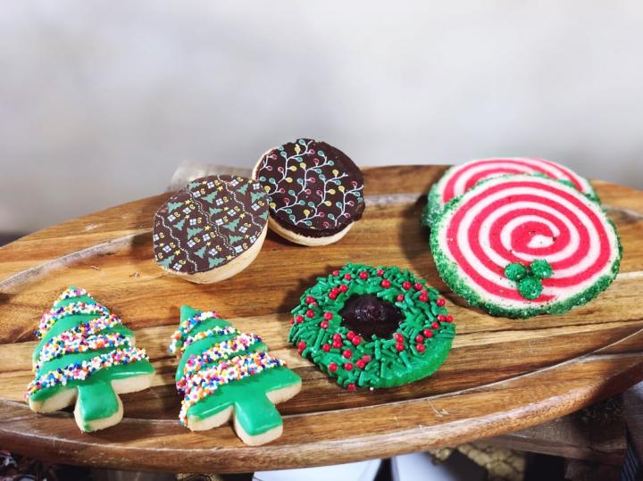 Holiday-Cookies.JPG