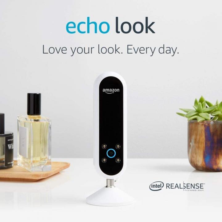 Echo-Look-Hands-Free-Camera-Style-Assistant.jpg