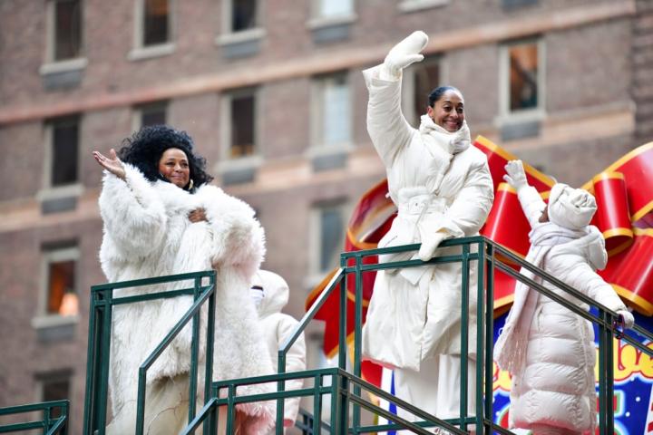 Diana-Ross-Family-Macy-Thanksgiving-Parade-2018.jpg