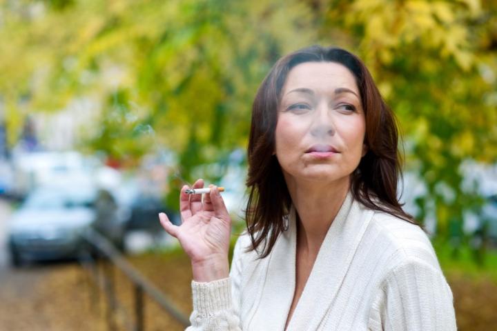 mature-woman-smoking.jpg?resize=1024%2C683&ssl=1