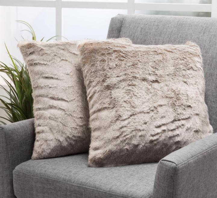 Christopher-Knight-Home-Elise-Faux-Fur-Square-Throw-Pillows.png
